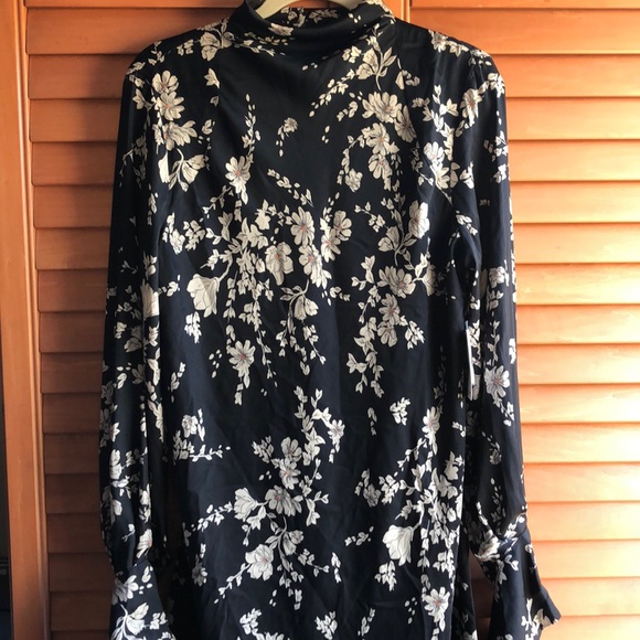 🔥Free People black Floral long sleeve Mini Dress - Picture 9 of 15